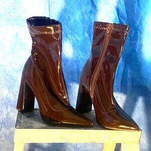 Bamboo Ankle Boots, size 6, SL3-S20